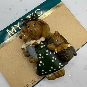 Vintage Resin Bunny Bunnies Brooch 80's 90's Whimsical Woodland Spring Easter